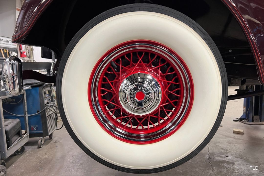 1934 Packard Super Eight