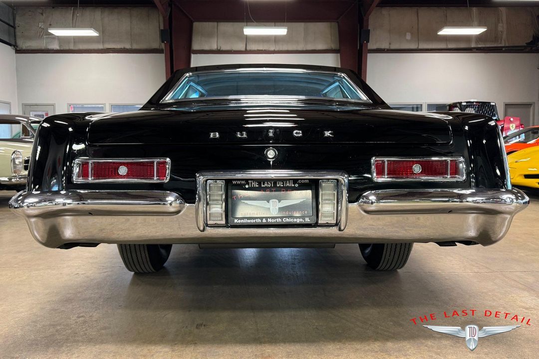1963 Buick Riviera