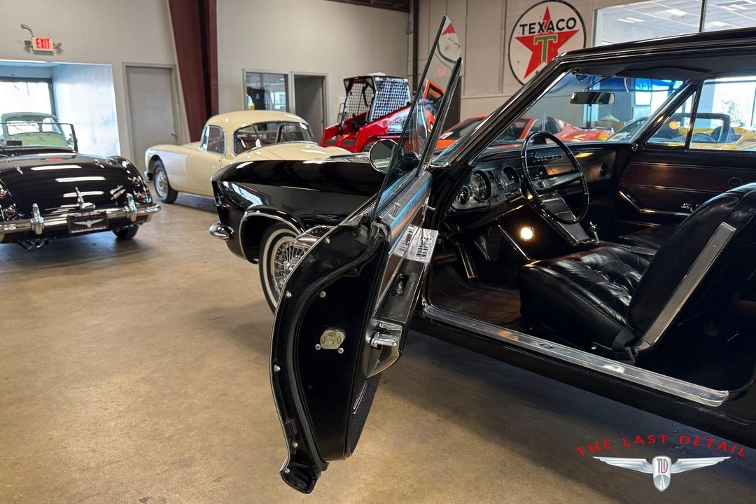 1963 Buick Riviera