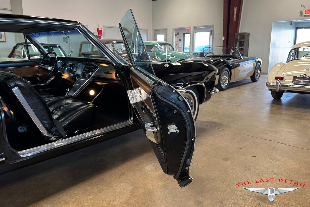 1963 Buick Riviera