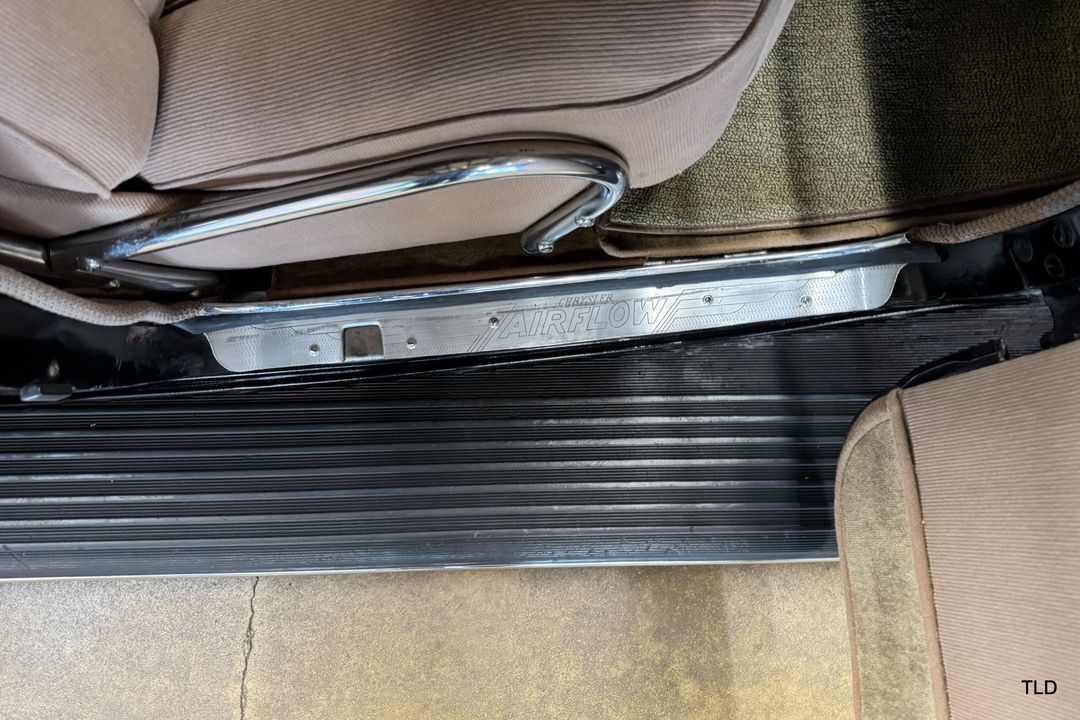 1935 Chrysler Imperial Airflow Series C-2