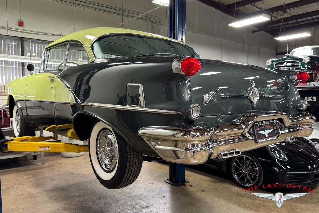 1956 Oldsmobile Super 88 Holiday
