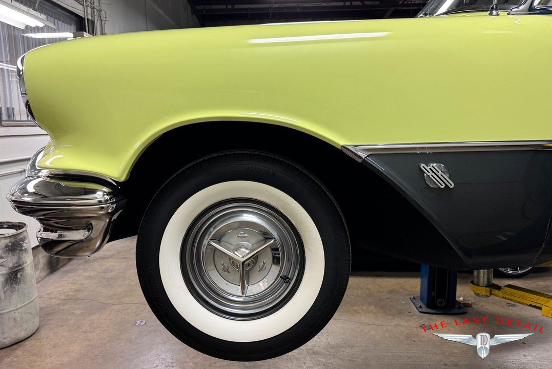 1956 Oldsmobile Super 88 Holiday