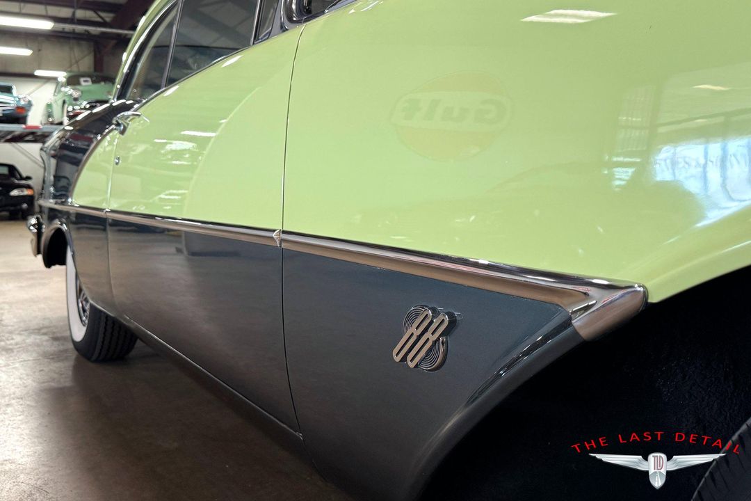 1956 Oldsmobile Super 88 Holiday