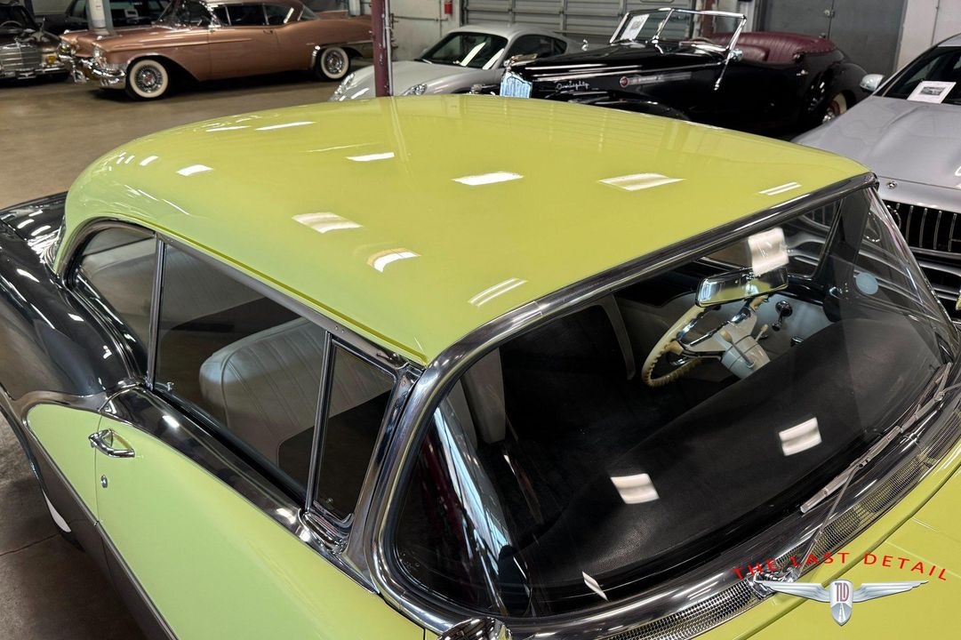 1956 Oldsmobile Super 88 Holiday