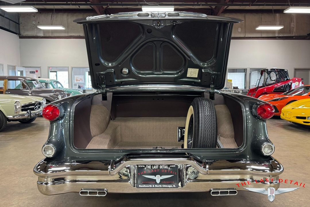 1956 Oldsmobile Super 88 Holiday