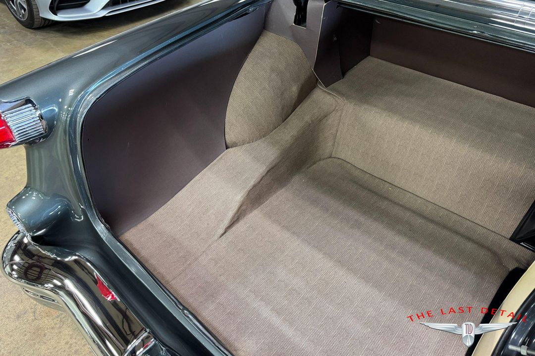 1956 Oldsmobile Super 88 Holiday