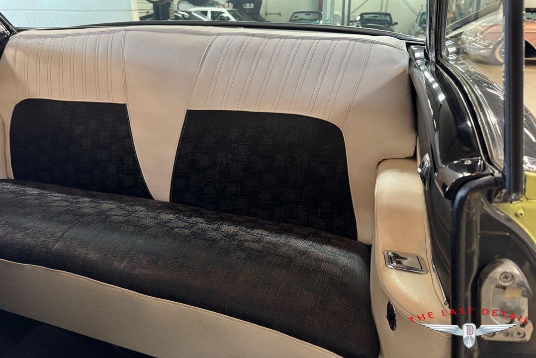 1956 Oldsmobile Super 88 Holiday