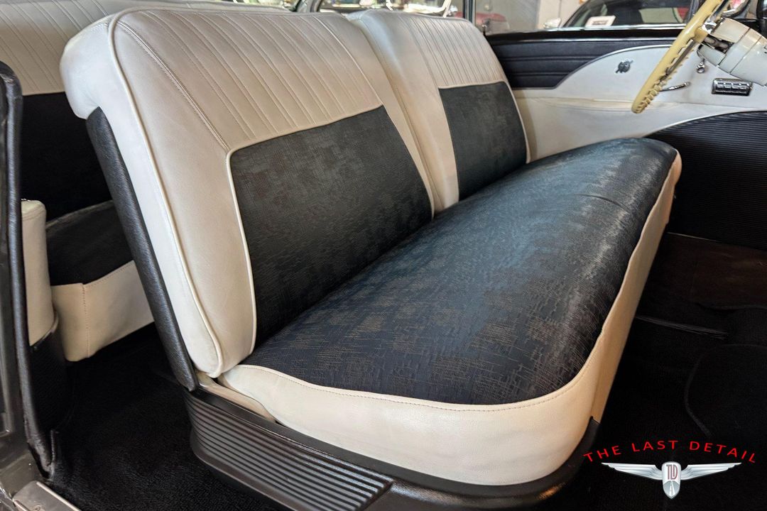 1956 Oldsmobile Super 88 Holiday