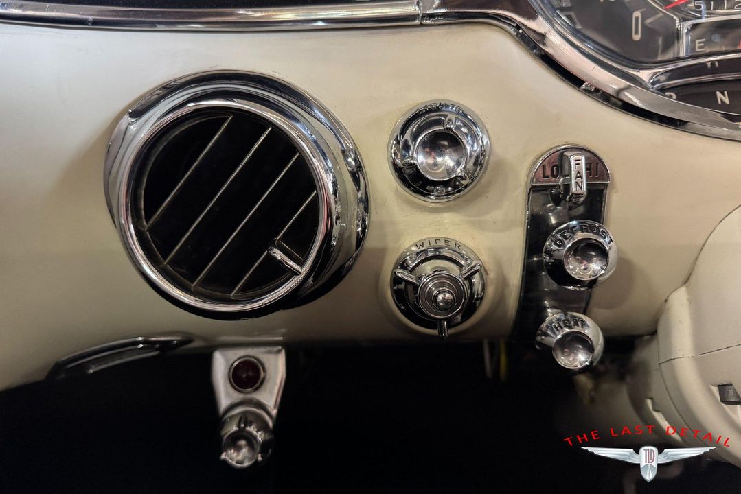1956 Oldsmobile Super 88 Holiday