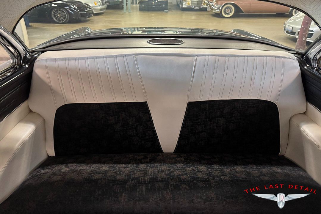 1956 Oldsmobile Super 88 Holiday