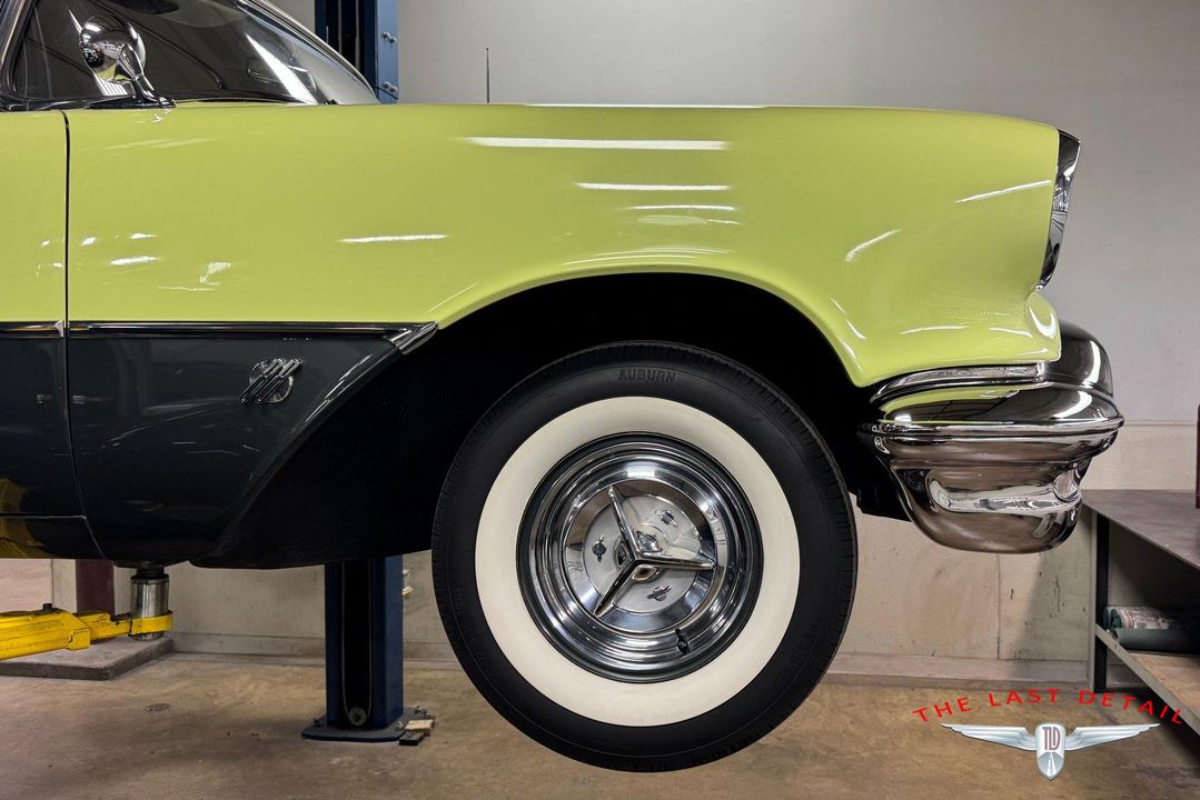 1956 Oldsmobile Super 88 Holiday