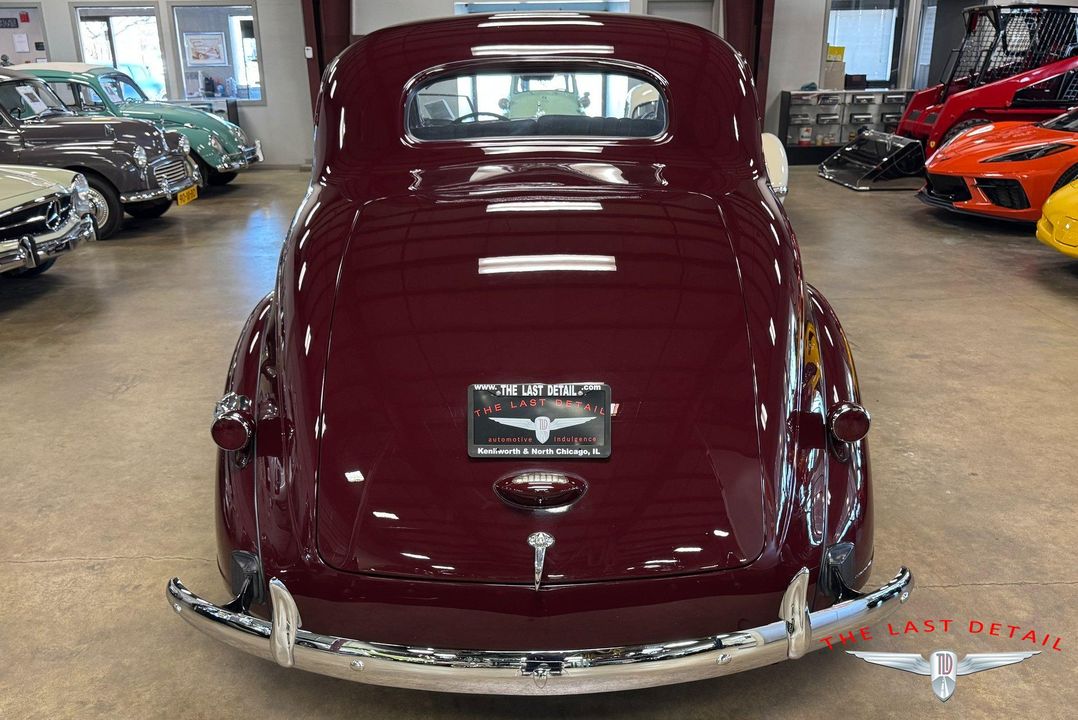 1937 Dodge D6