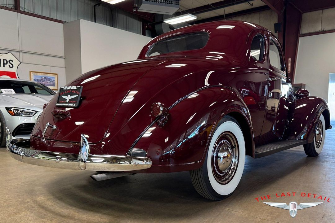 1937 Dodge D6