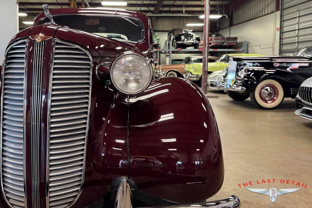 1937 Dodge D6