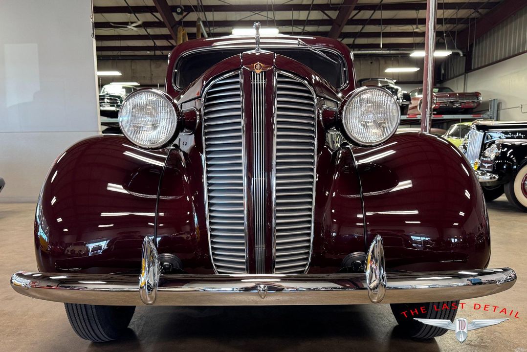 1937 Dodge D6