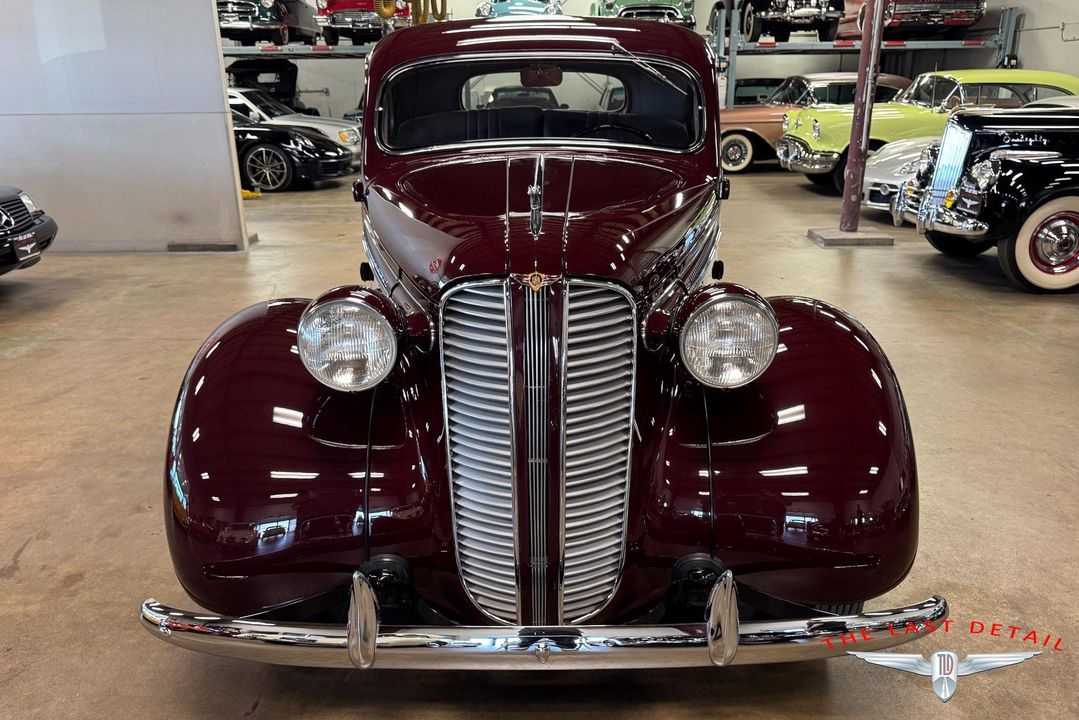1937 Dodge D6