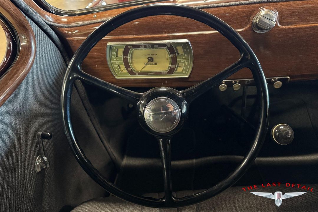 1937 Dodge D6