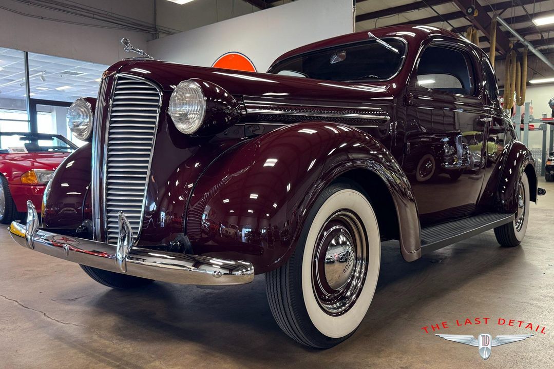 1937 Dodge D6