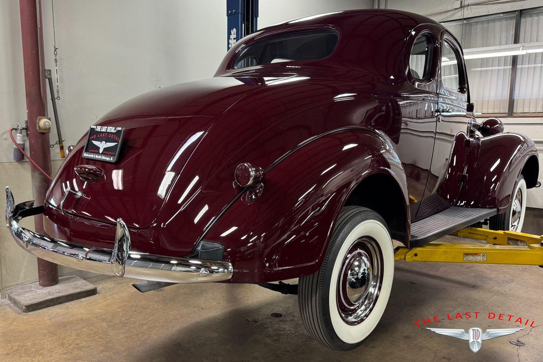 1937 Dodge D6
