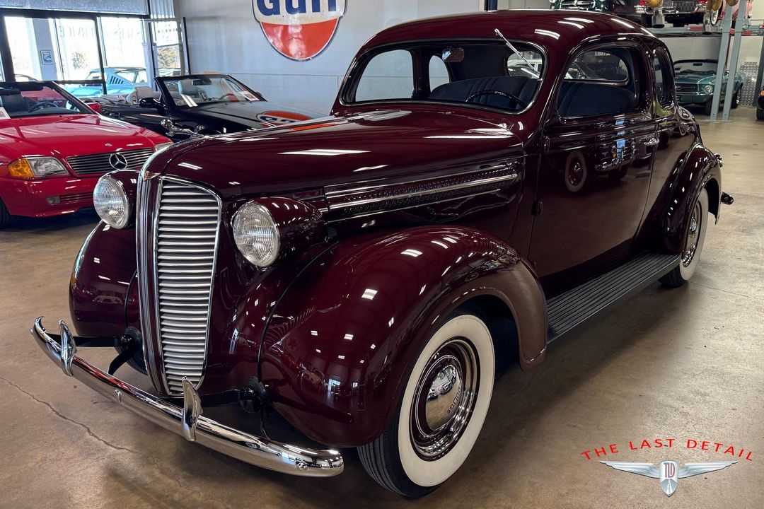 1937 Dodge D6