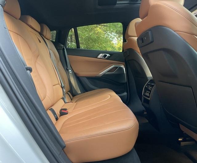 2022 BMW X6