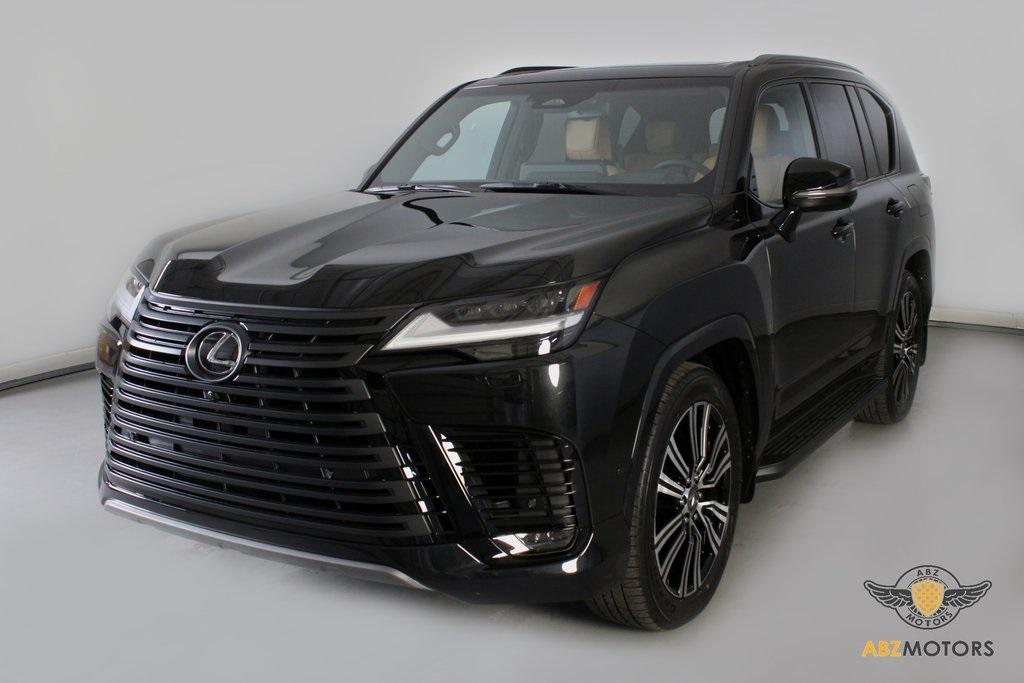 2025 Lexus LX 700h