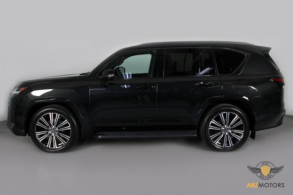 2025 Lexus LX 700h