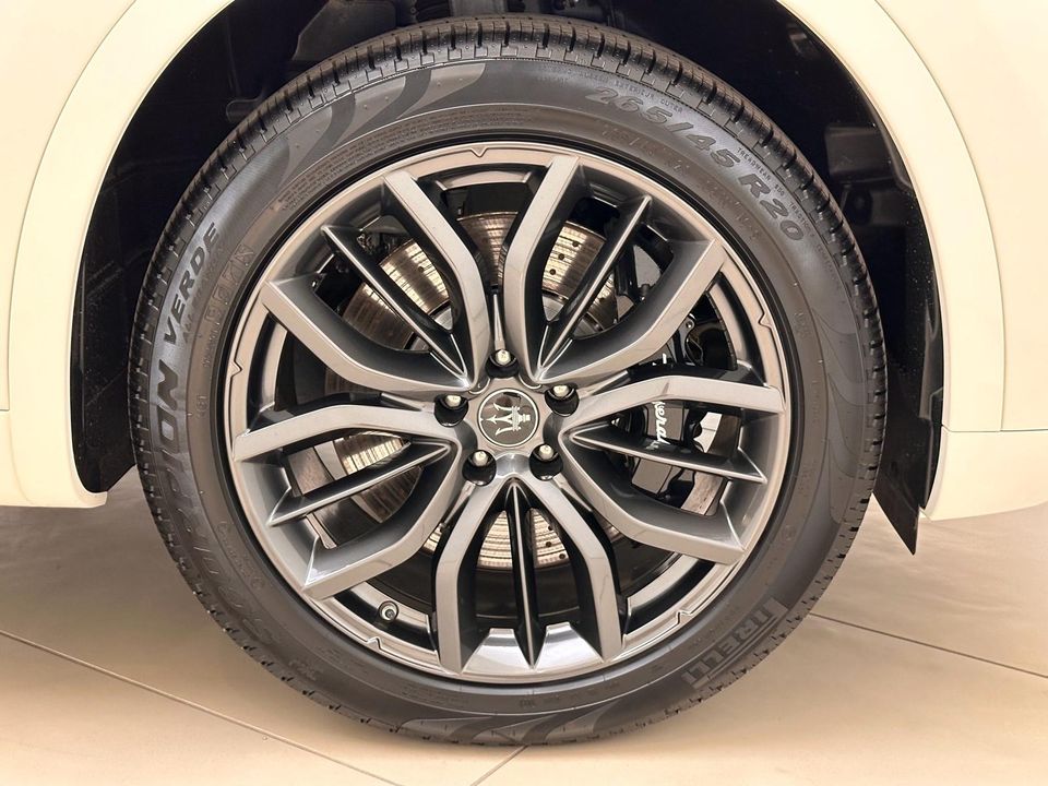 2024 Maserati Levante