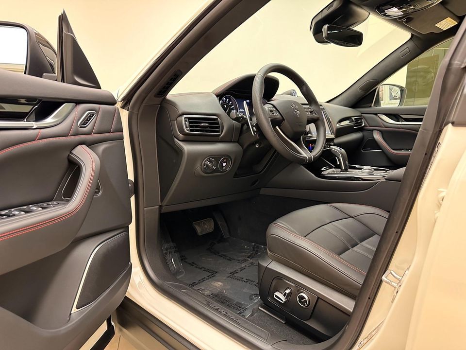 2024 Maserati Levante
