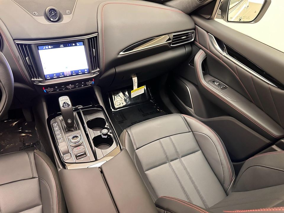 2024 Maserati Levante
