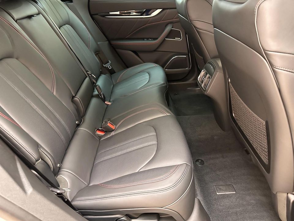 2024 Maserati Levante