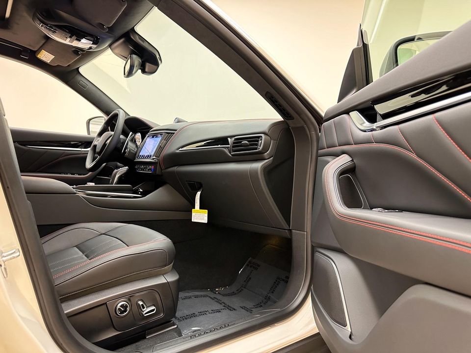2024 Maserati Levante