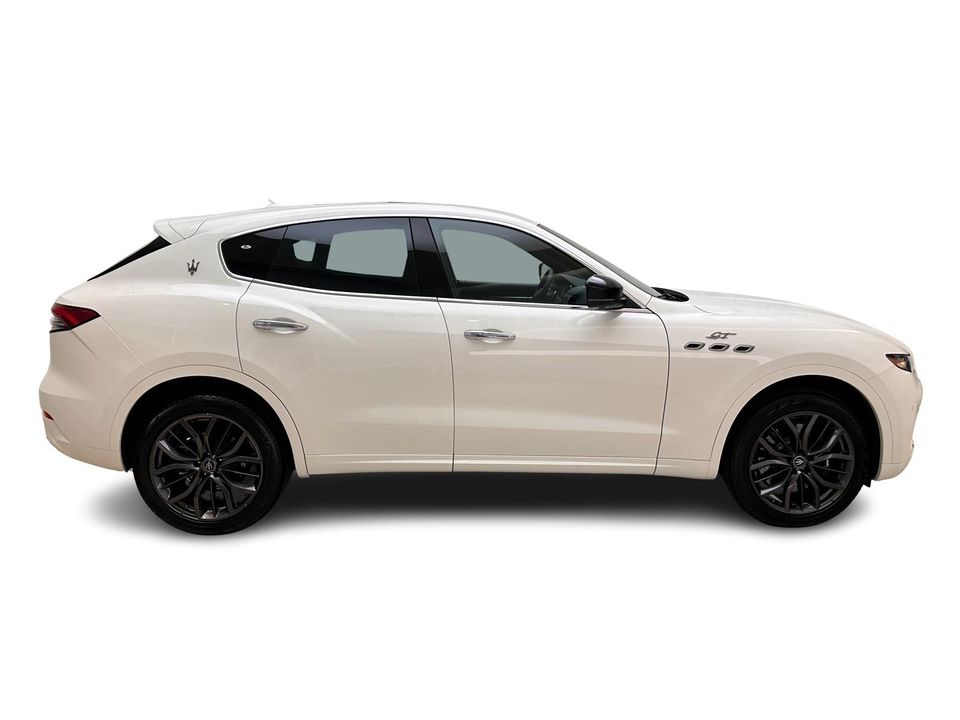 2024 Maserati Levante