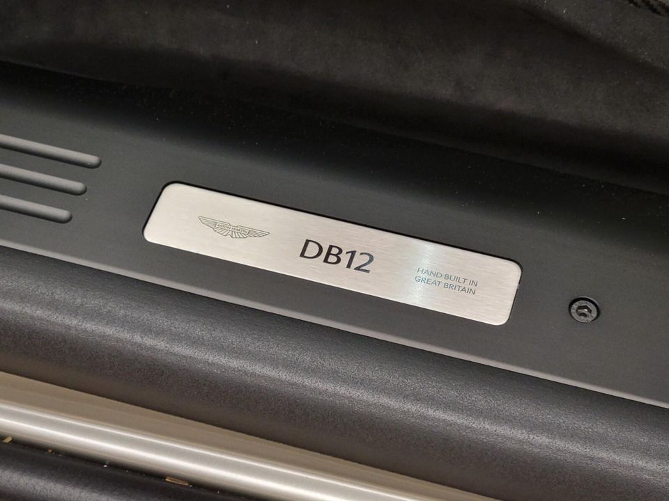 2024 Aston Martin DB12