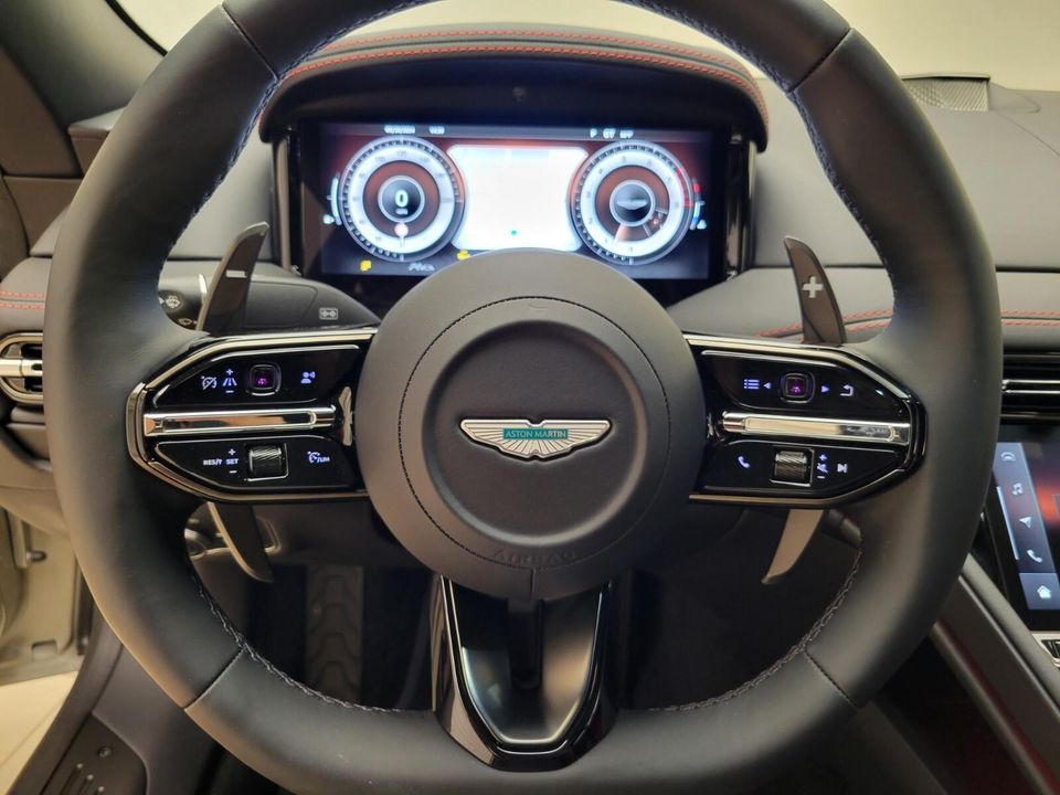 2024 Aston Martin DB12