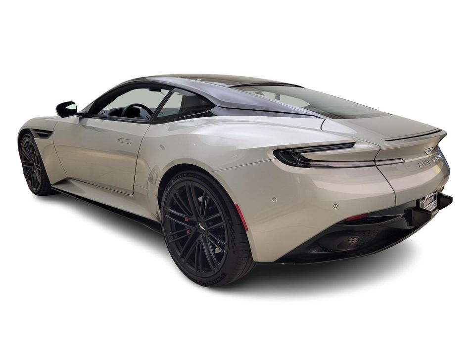 2024 Aston Martin DB12
