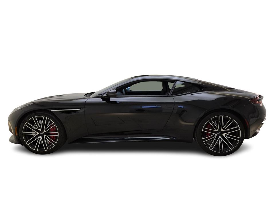 2024 Aston Martin DB12