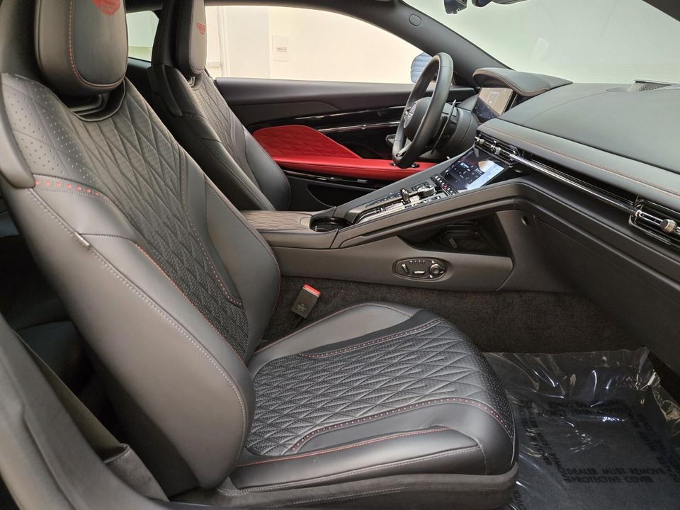 2024 Aston Martin DB12