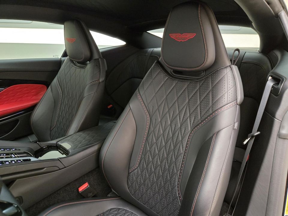 2024 Aston Martin DB12