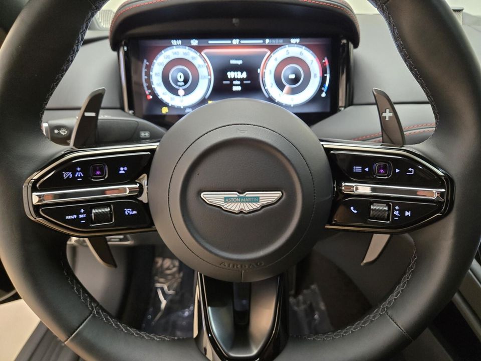 2024 Aston Martin DB12