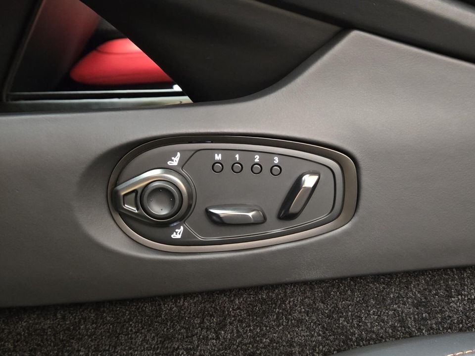 2024 Aston Martin DB12