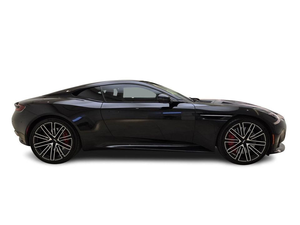 2024 Aston Martin DB12