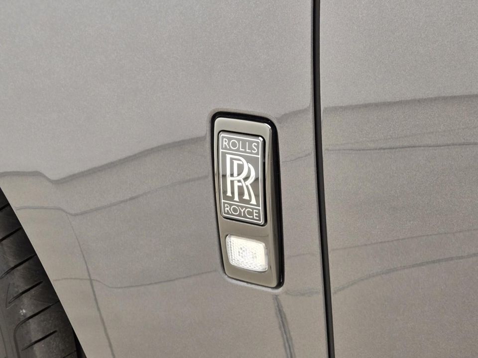 2023 Rolls-Royce Black Badge Ghost