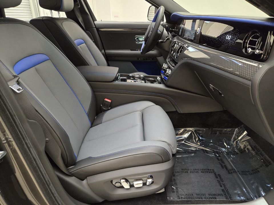 2023 Rolls-Royce Black Badge Ghost