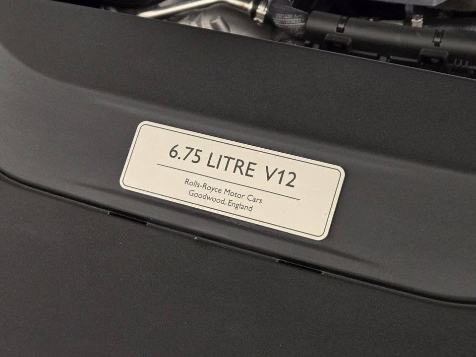 2023 Rolls-Royce Black Badge Ghost