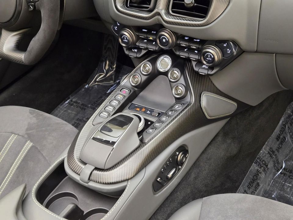 2023 Aston Martin Vantage