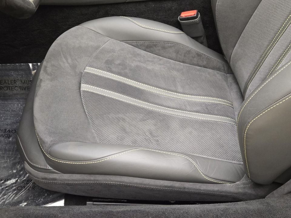 2023 Aston Martin Vantage