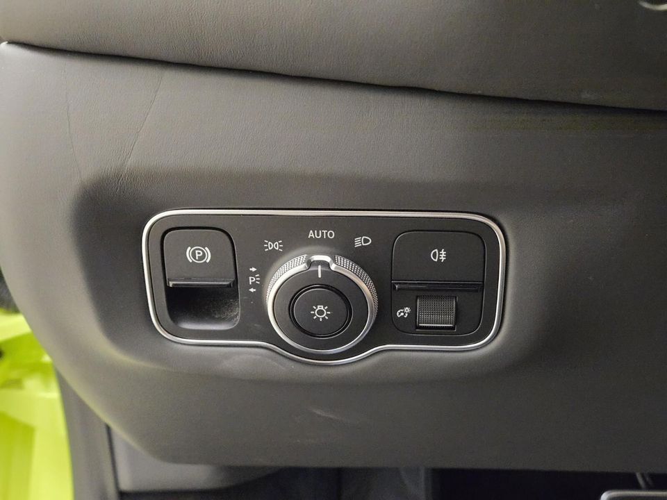 2023 Aston Martin Vantage