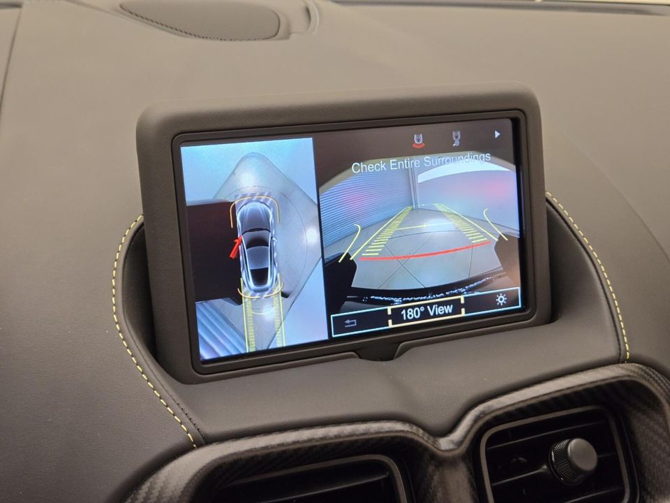 2023 Aston Martin Vantage